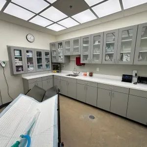 SurgeryRoom2_tlkIonNzTHGNehbJ5oRD-1920w