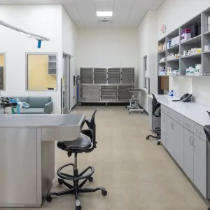 tallgrass-animal-urgent-care-gallery-006-1920w